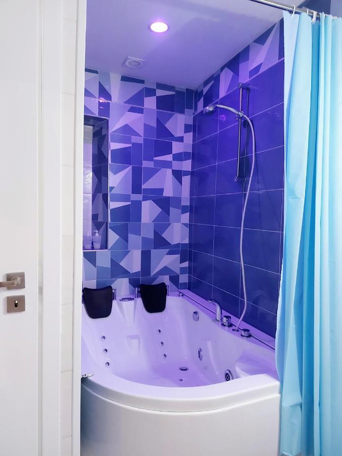 Bleu Bijou Apartment Palermo Bagian luar foto